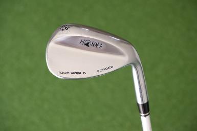 WEDGE HONMA TOUR WORLD TW-W สภาพสวย LOFT 56/8 ก้าน DYNAMIC GOLD S200 SUPER PREMIUM WEDGE